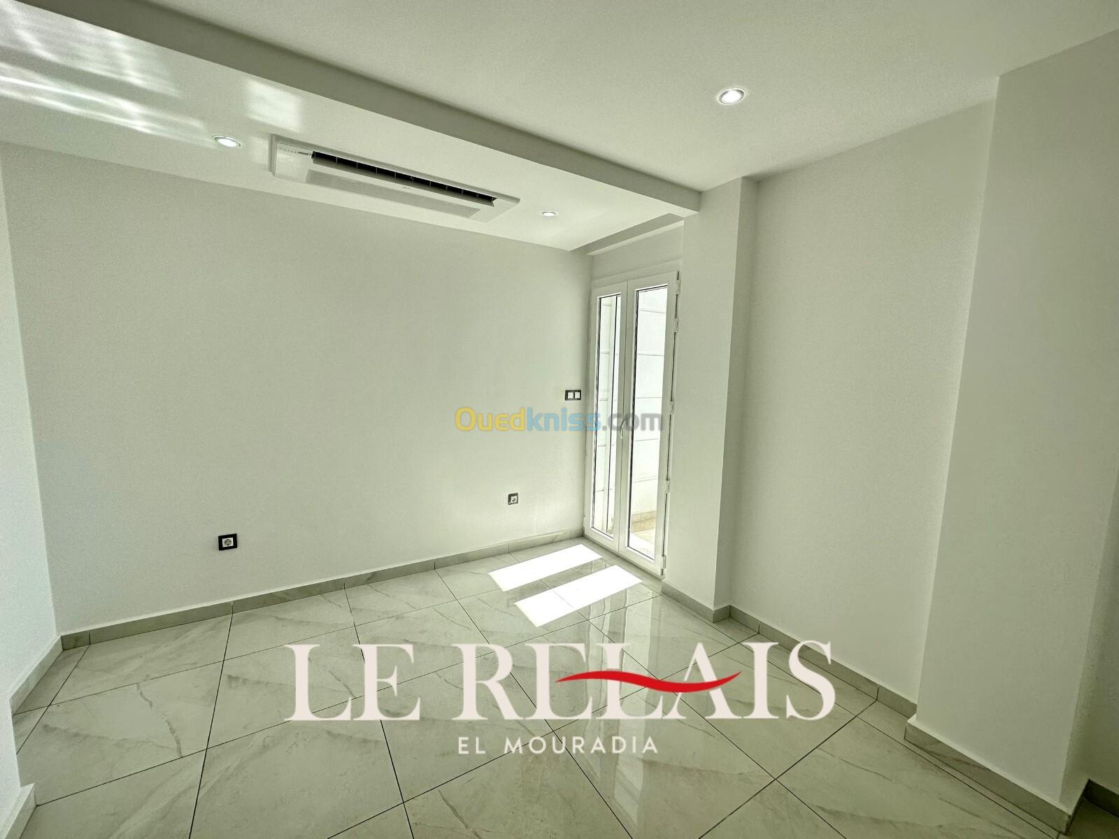 Sell Apartment F4 Alger El mouradia