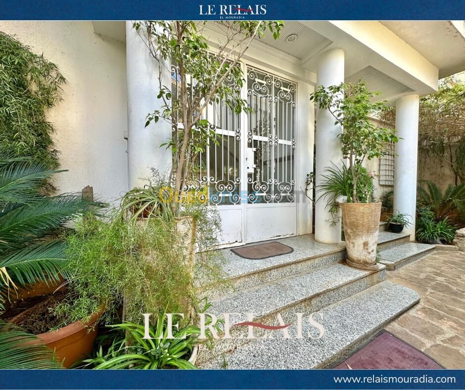 Sell Apartment Villa floor F4 Alger El mouradia